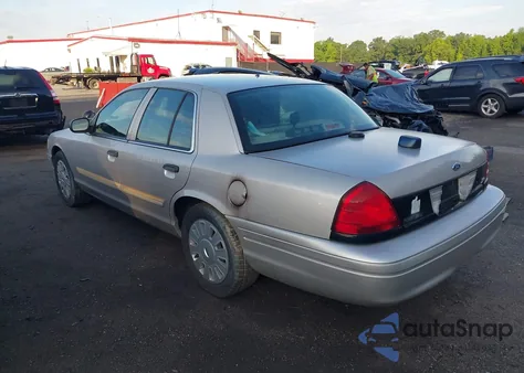 2011 Ford Crown Victoria Police Interceptor z USA, uszkodzony, nr VIN 2FABP7BV4BX160138